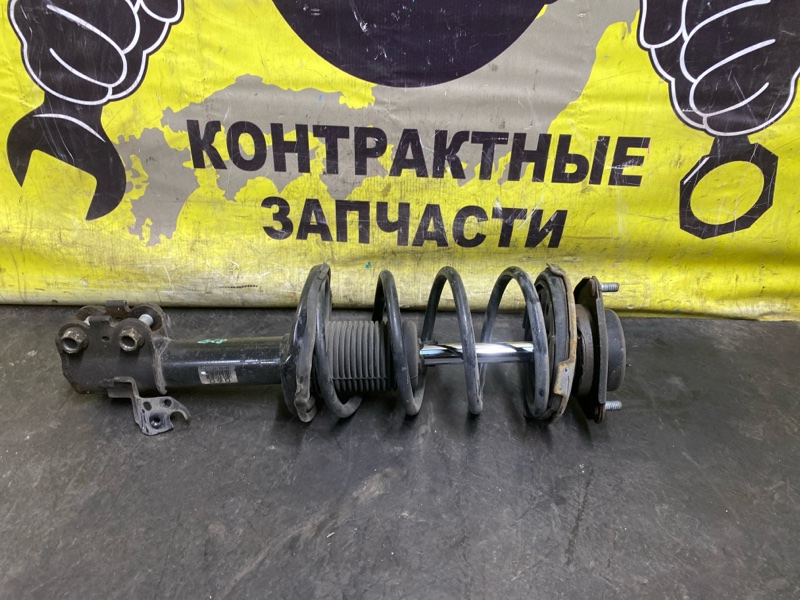 Стойка подвески Toyota Caldina ST210G 3S-FE 1997 передняя правая (б/у)