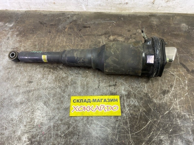 Стойка подвески Toyota Celsior UCF31 3UZ-FE 08.2000 задняя правая (б/у)