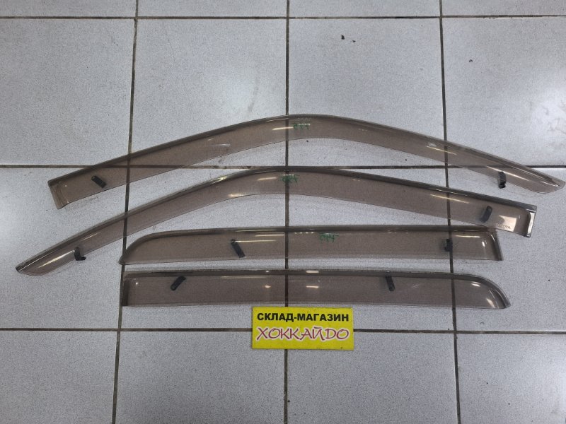 Ветровик Toyota Raum EXZ10 5E-FE 08.1999 (б/у)