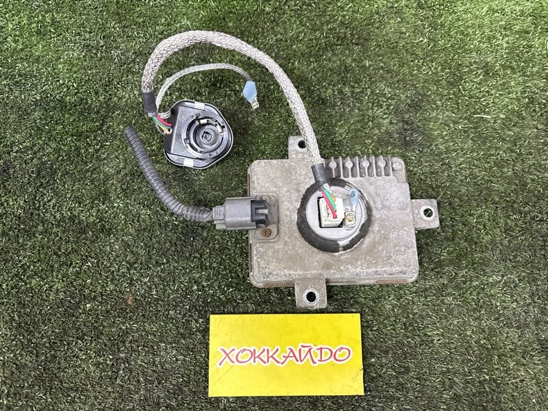 Блок розжига ксенона Honda Stepwgn RF3 K20A 04.2001 (б/у)