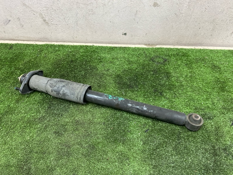 Амортизатор Honda Stepwgn RF1 B20B 05.1999 задний (б/у)