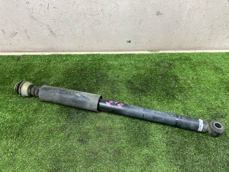 Амортизатор Toyota BB NCP30 2NZ-FE 04.2003 задний (б/у)