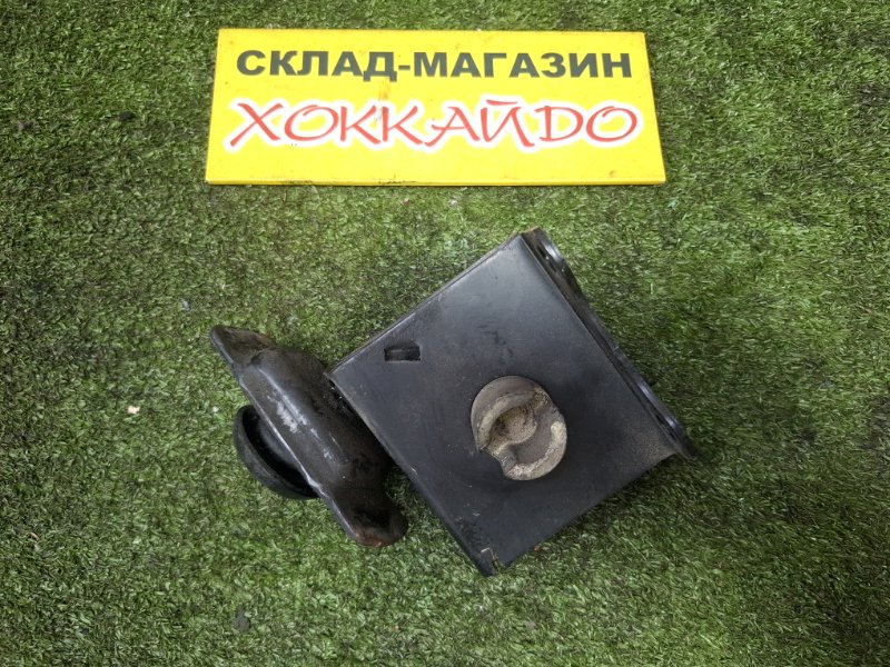 Кронштейн запасного колеса Mazda Bongo Friendee SGEW FE 02.1999 (б/у)