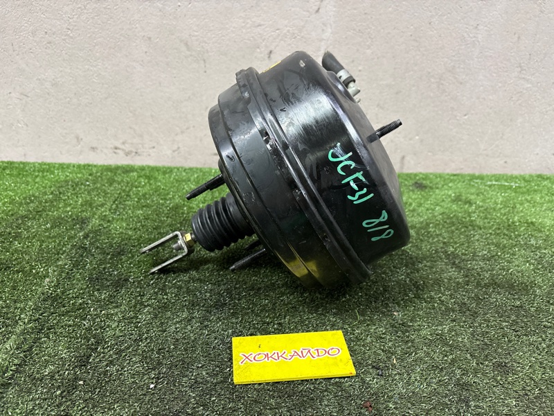 Вакуумный усилитель тормоза и сцепления Toyota Celsior UCF31 3UZ-FE 08.2000 (б/у)