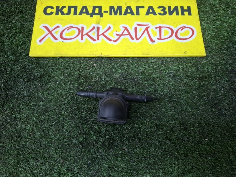 Форсунка омывателя Mercedes-Benz E-Class W212 M271 DE18 EVO 05.2009 (б/у)