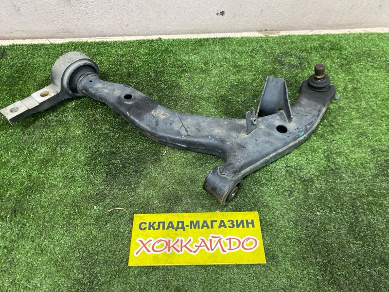 Рычаг подвески нижний Nissan Presage PU31 VQ35DE 05.2006 передний левый (б/у)