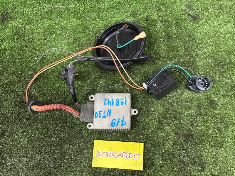 Блок розжига ксенона Nissan X-Trail NT30 QR20DE 06.2003 (б/у)