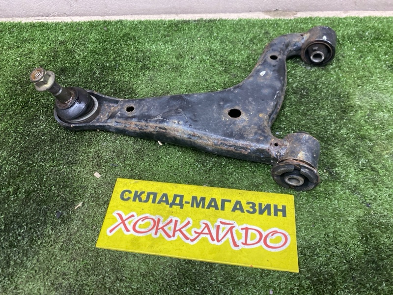 Рычаг подвески верхний Toyota Crown JZS171 1JZ-GE 09.1999 задний левый (б/у)