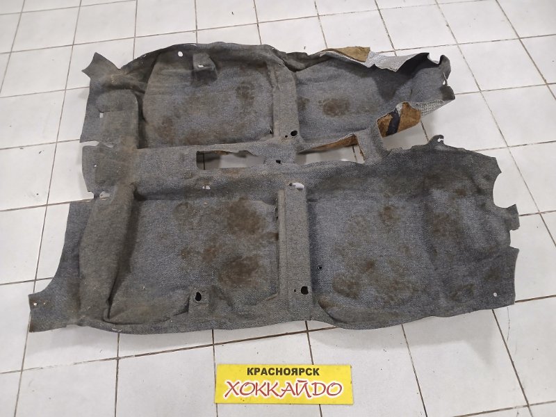 Обшивка пола Toyota Vitz SCP10 1SZ-FE 01.1999 (б/у)