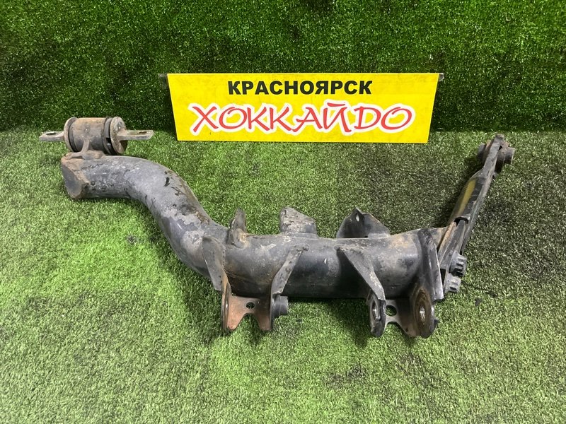 Рычаг подвески нижний Honda Stream RN1 D17A 10.2000 задний левый (б/у)