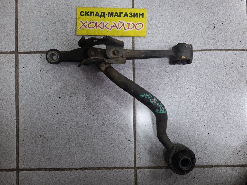 Рычаг подвески нижний Toyota Crown JZS171 1JZ-GE 09.1999 передний левый (б/у)