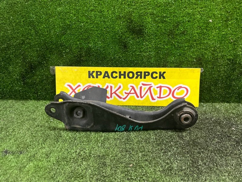 Рычаг подвески Nissan Presage PU31 VQ35DE 05.2006 задний левый (б/у)
