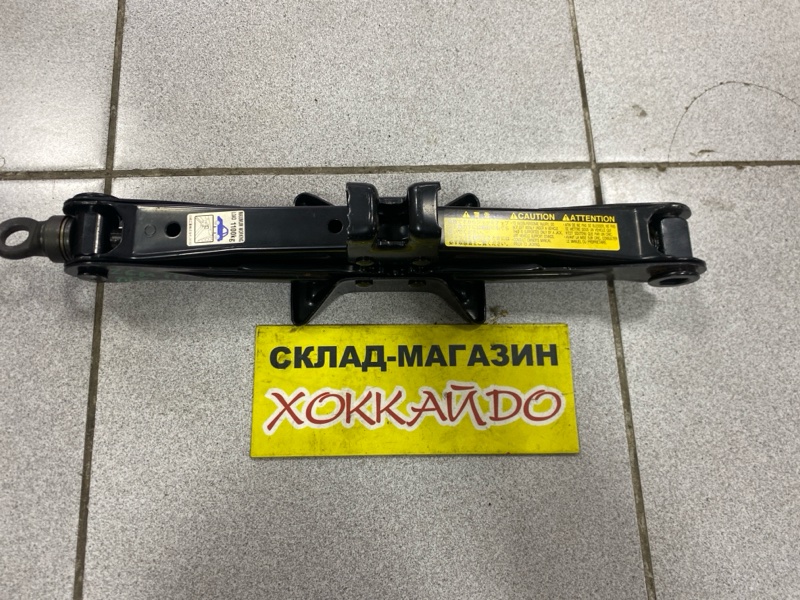 Домкрат Toyota Isis ZGM11G 3ZR-FAE 09.2009 (б/у)