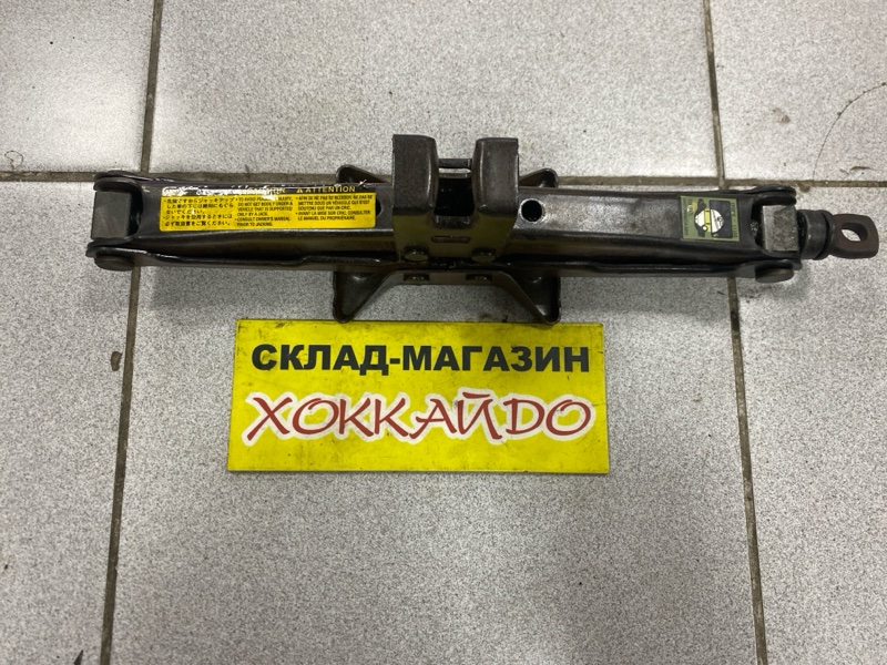 Домкрат Toyota Vista Ardeo SV50G 3S-FSE 07.1998 (б/у)
