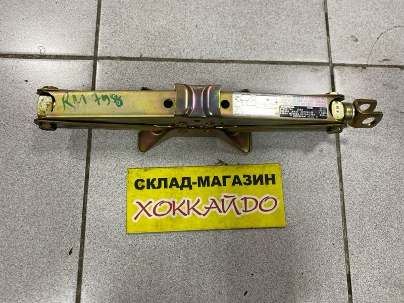 Домкрат Honda Stream RN1 D17A 10.2000 (б/у)