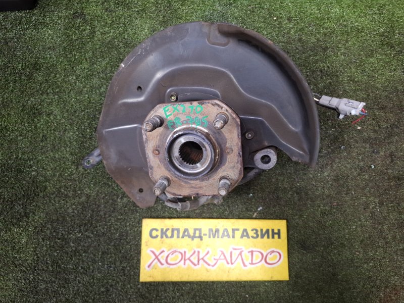 Ступица Toyota Raum EXZ10 5E-FE 08.1999 передняя правая (б/у)