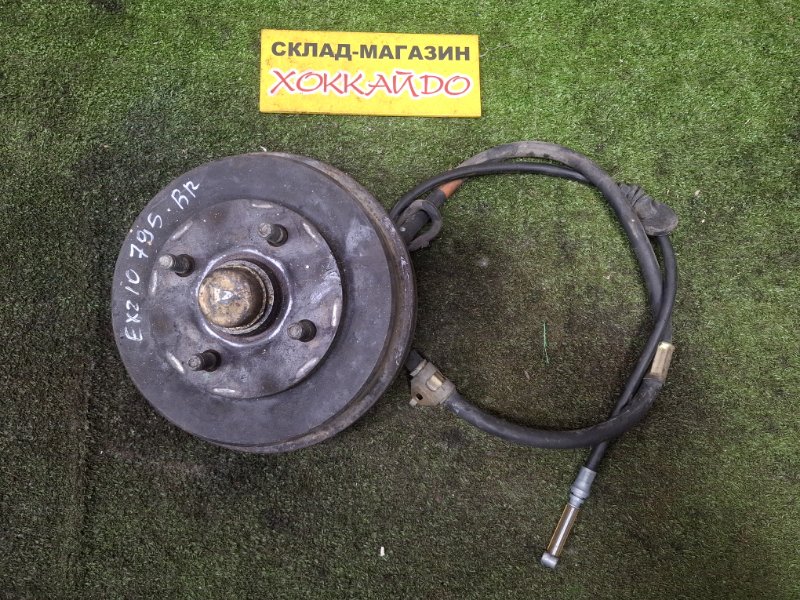 Ступица Toyota Raum EXZ10 5E-FE 08.1999 задняя правая (б/у)