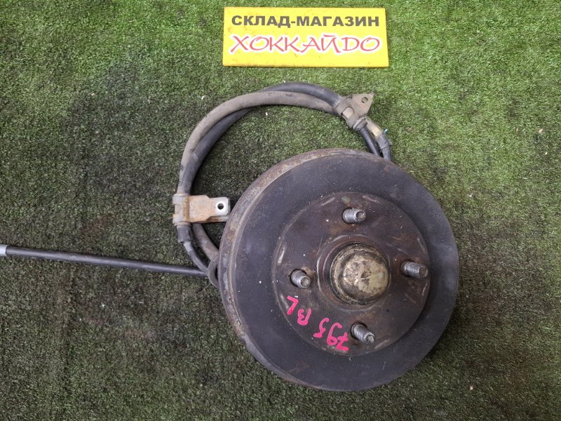 Ступица Toyota Raum EXZ10 5E-FE 08.1999 задняя левая (б/у)