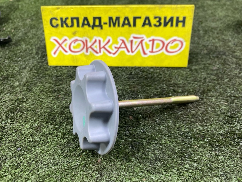 Кронштейн запасного колеса Toyota Crown JZS171 1JZ-GE 09.1999 (б/у)