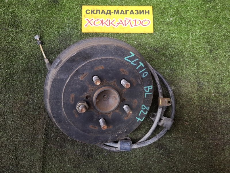 Ступица Toyota Opa ZCT10 1ZZ-FE 06.2002 задняя левая (б/у)