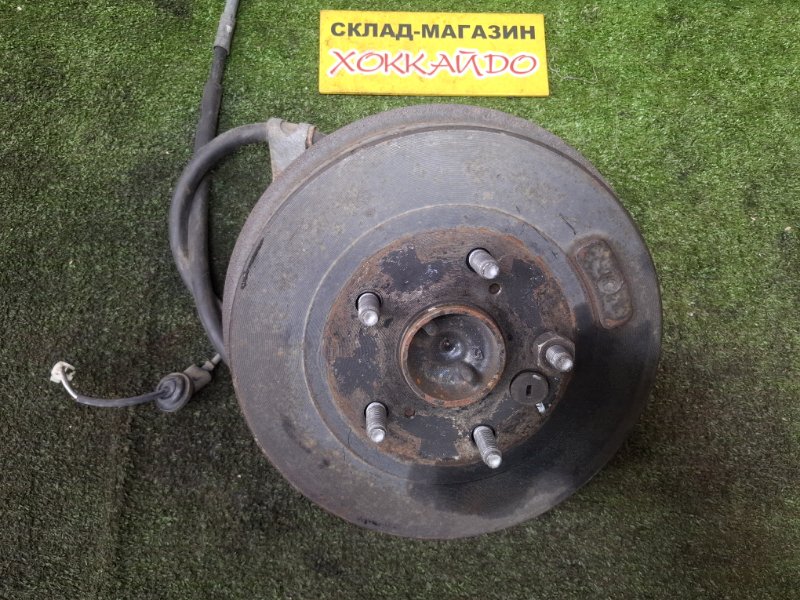 Ступица Toyota Gaia ACM10G 1AZ-FSE 04.2001 задняя левая (б/у)