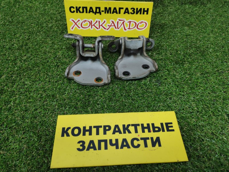 Петля двери Honda Stepwgn RF2 B20B 05.1996 передняя правая (б/у)