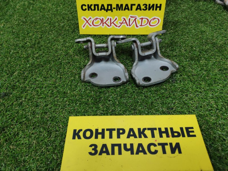 Петля двери Honda Stepwgn RF1 B20B 05.1996 передняя правая (б/у)