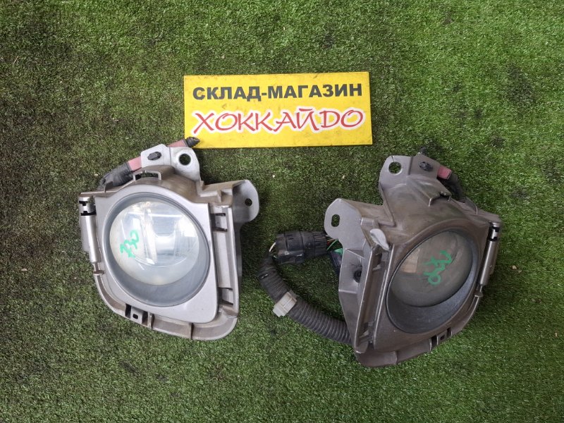 Фара противотуманная Toyota Prius ZVW30 2ZR-FXE 01.2009 (б/у)