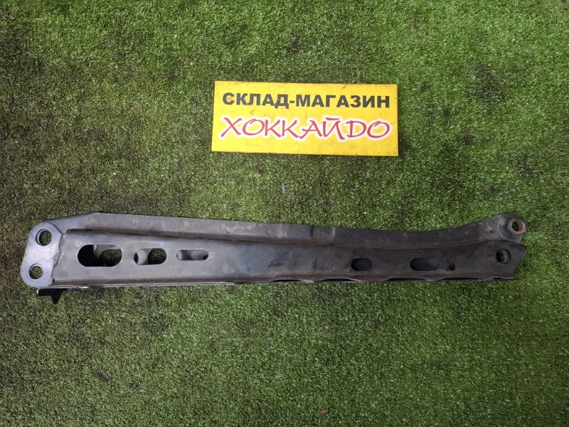 Балка продольная Toyota Prius Alpha ZVW41W 2ZR-FXE 05.2011 передняя левая (б/у)