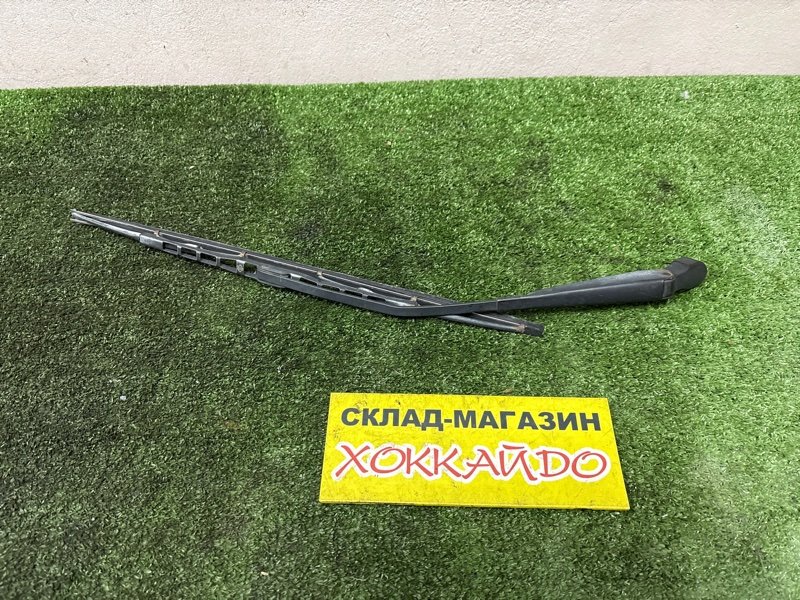Дворник Nissan March K11 CG10DE 01.1992 задний (б/у)