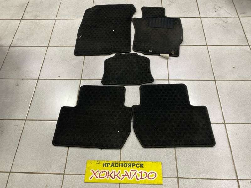 Коврик Mitsubishi Outlander CW5W 4B12 10.2005 (б/у)