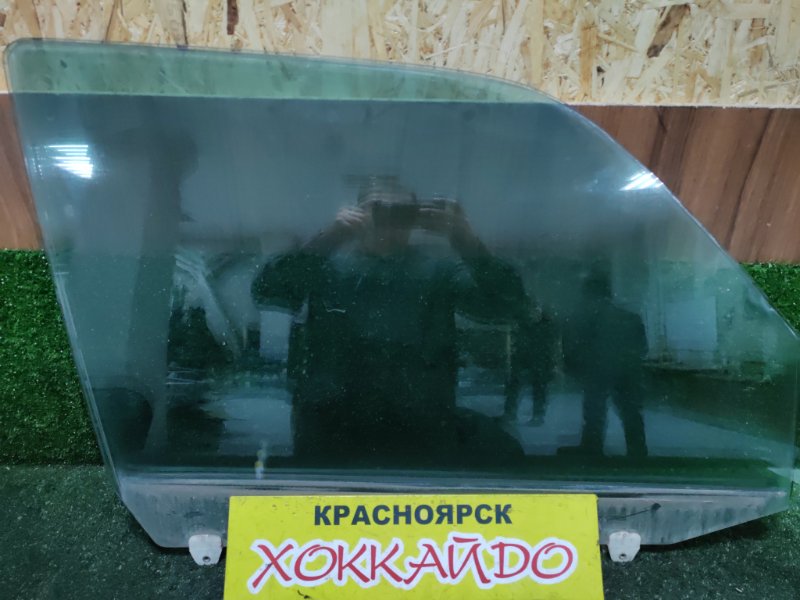 Стекло боковое Honda Stepwgn RF2 B20B 05.1996 переднее правое (б/у)