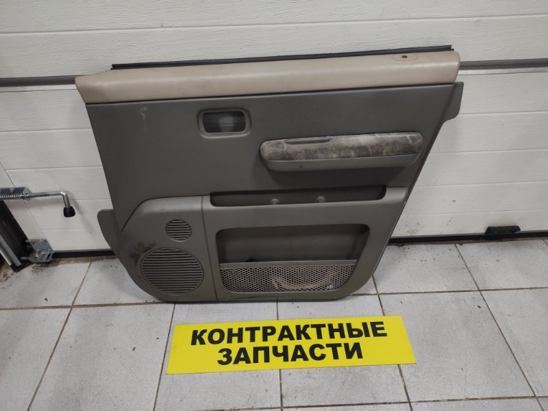 Обшивка двери Honda Stepwgn RF1 B20B 05.1996 передняя правая (б/у)