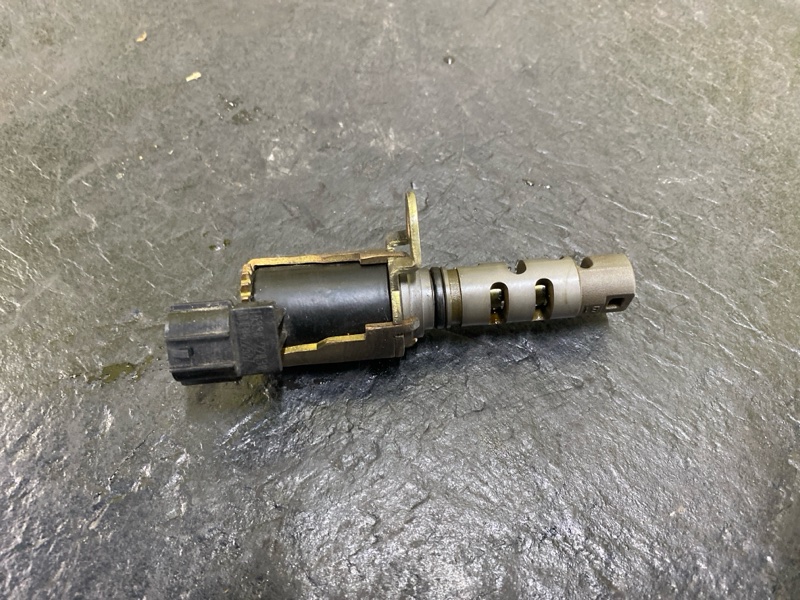 Клапан VVTI Toyota Opa ZCT10 1ZZ-FE 06.2002 (б/у)