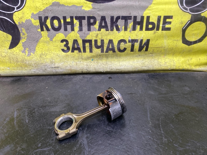 Поршень Honda CR-V RD5 K20A 09. 2001 (б/у)