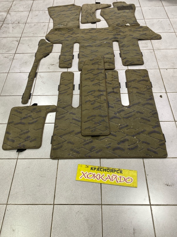 Коврик Toyota Grand Hiace VCH16W 5VZ-FE 08.1999 (б/у)