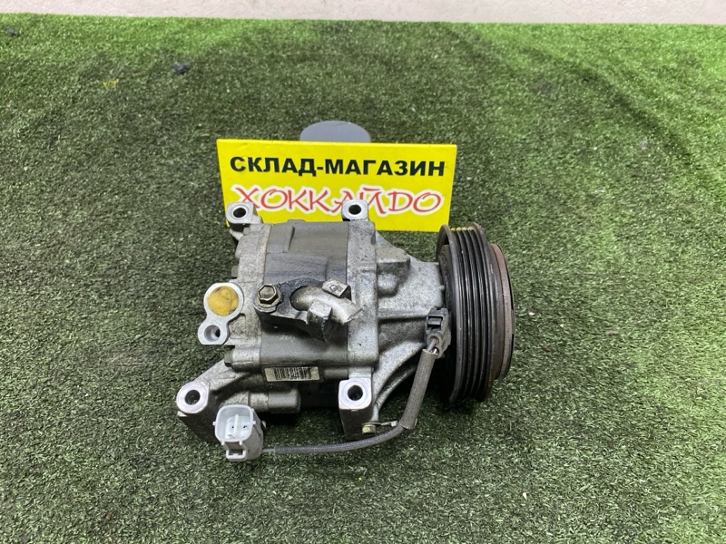 Компрессор кондиционера Toyota Corolla Fielder NZE121G 1NZ-FE 09.2002 (б/у)
