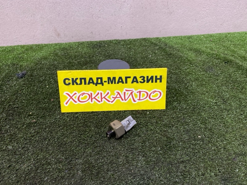 Датчик детонации Toyota Corolla Fielder NZE121G 1NZ-FE 09.2002 (б/у)