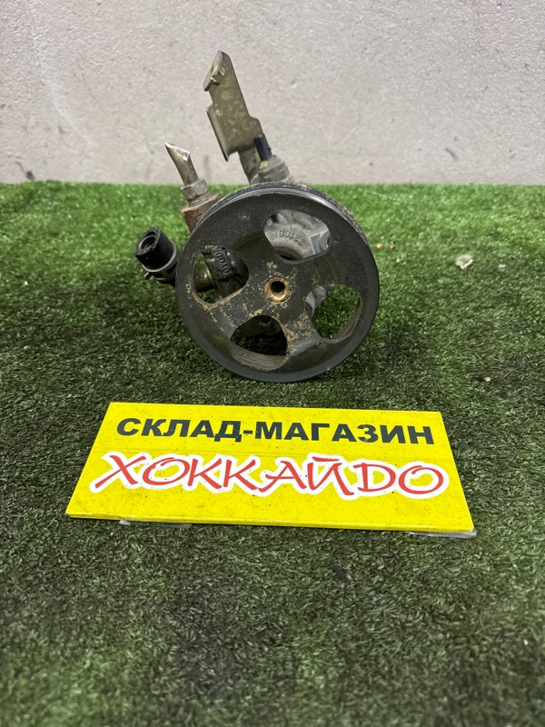 Насос гидроусилителя Toyota Premio ZZT240 1ZZ-FE 12.2001 (б/у)