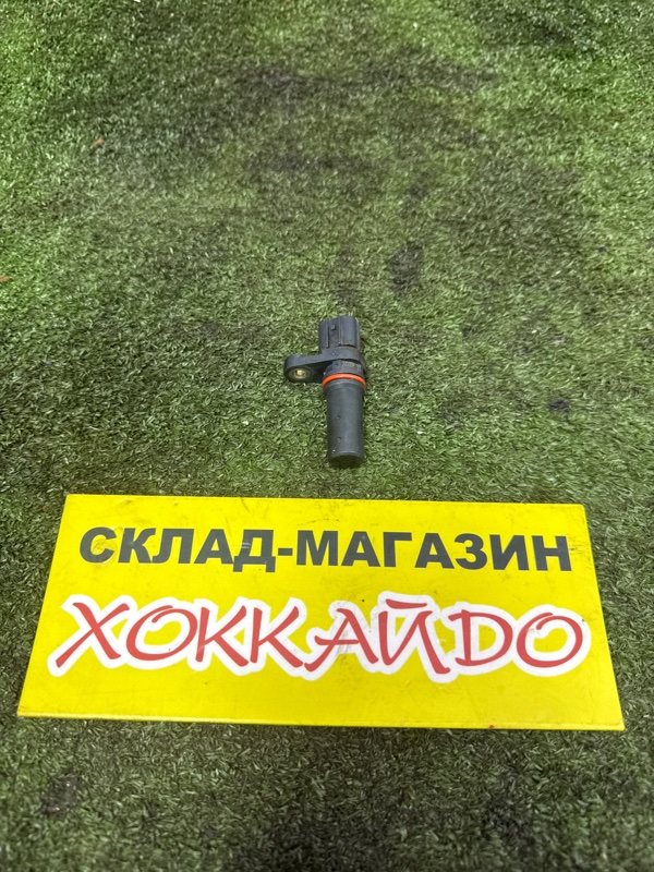 Датчик положения коленвала Honda Stepwgn RF3 K20A 04.2001 (б/у)