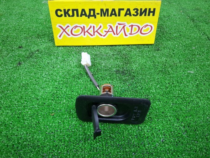 Гнездо прикуривателя Toyota Crown JZS171 1JZ-GE 09.1999 (б/у)