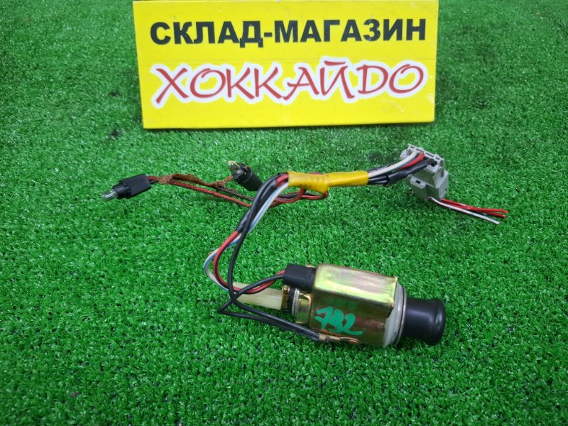 Гнездо прикуривателя Honda Odyssey RA1 F22B 10.1994 (б/у)