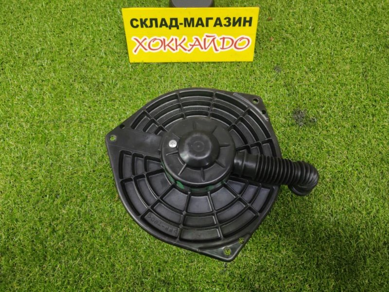 Вентилятор печки Honda Edix BE1 D17A 07.2004 передний (б/у)