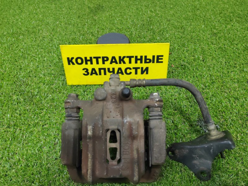 Суппорт Honda Stepwgn RK1 R20A 10.2009 задний правый (б/у)