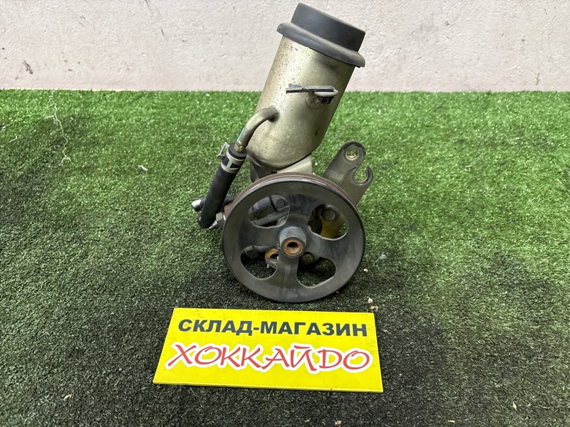 Насос гидроусилителя Toyota Porte NNP11 1NZ-FE 07.2004 (б/у)