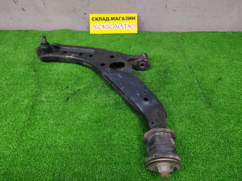 Рычаг подвески нижний Honda Stepwgn RF6 K20A 04.2001 передний левый (б/у)