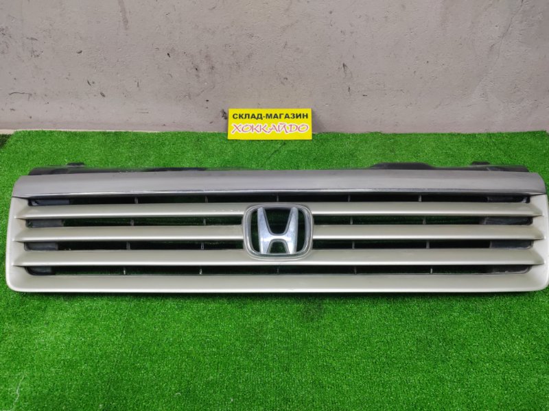 Решетка радиатора Honda Stepwgn RF3 K20A 04.2001 (б/у)