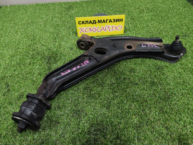 Рычаг подвески нижний Honda Stepwgn RF2 B20B 12.1998 передний правый (б/у)