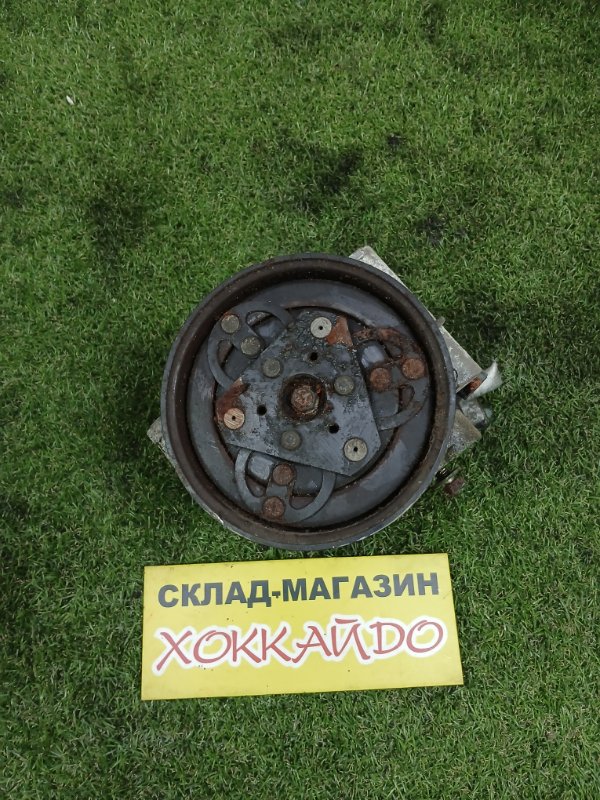 Компрессор кондиционера Nissan March K11 CG10DE 05.1997 (б/у)