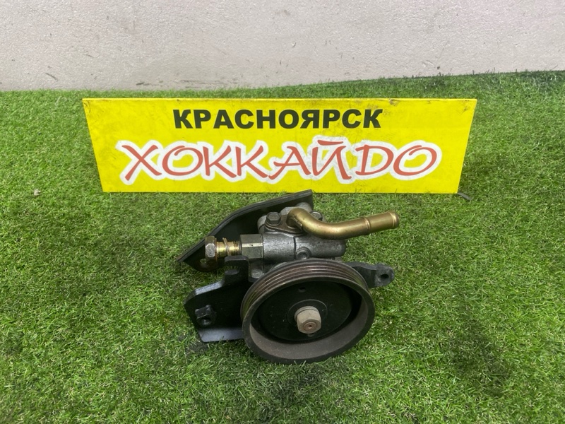 Насос гидроусилителя Nissan Avenir PW11 SR20DE 05.2000 (б/у)